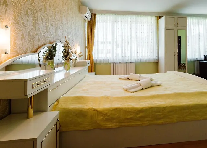 Хотел Kristal 3*