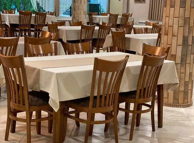 Kristal Хотел Златоград